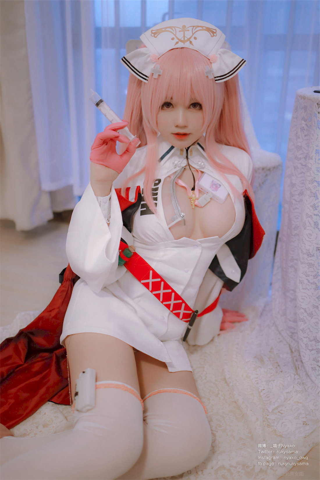 Nyako ] [Coser Ѿͷ Ӣ/65P P.10