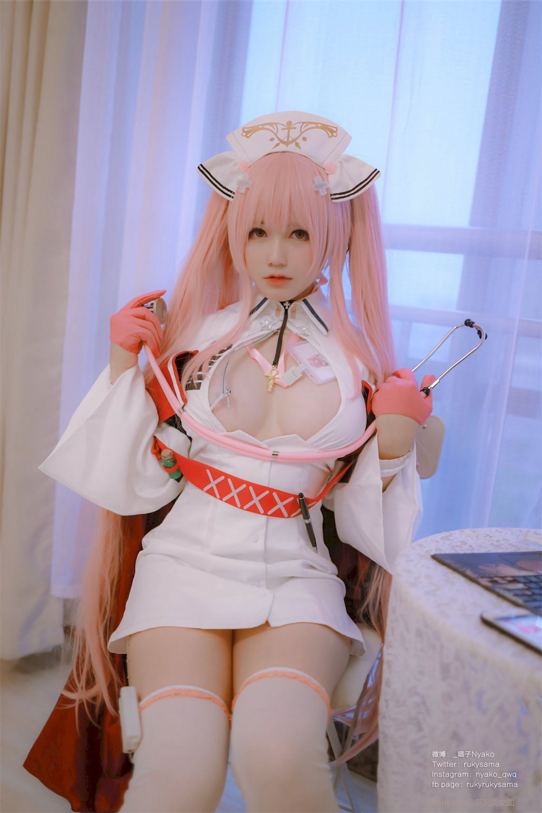 Nyako ] [Coser Ѿͷ Ӣ/65P P.10