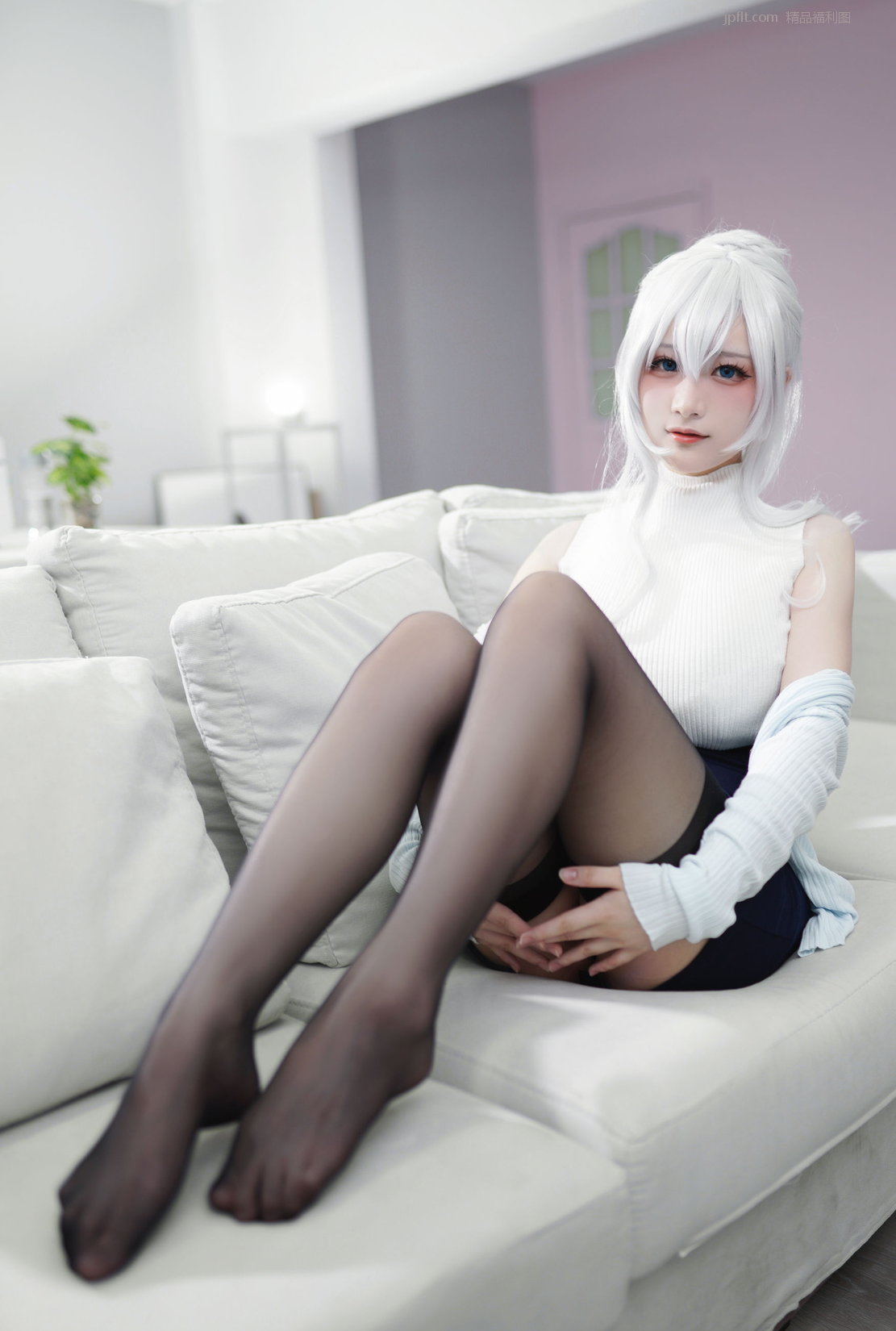 δѩŮ/70P [Coser אyoumeko ] P.6